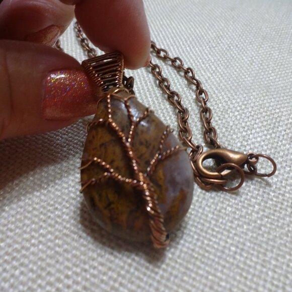 Rustic CARAMEL JASPER Handmade COPPER WIRE-WRAPPED TREE Pendant/Chain #367C - Picture 2 of 3